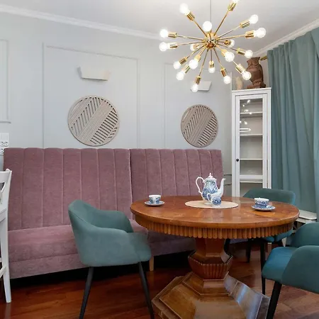 Stylish Family With Parking And 2 Balcony By Renters * Gdyně