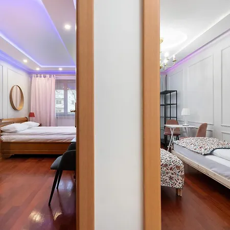 Stylish Family With Parking And 2 Balcony By Renters * Gdyně
